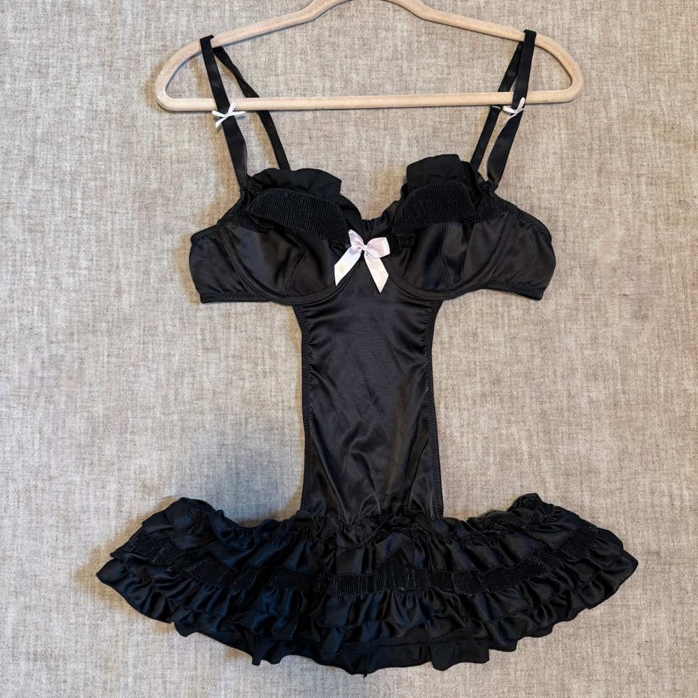 Victoria's Secret Sexy Little Things Teddy 36C Black Ruffle Satin Pink Bows